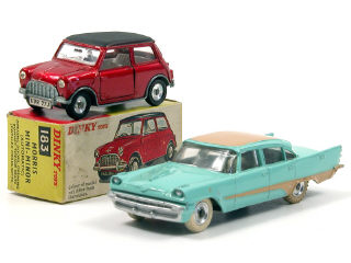 Lot 475 - DINKY TOYS (GB) (2)