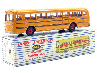 Lot 640 - DINKY TOYS GB (1)