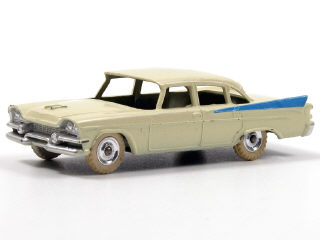 Lot 370 - DINKY TOYS GB (1)