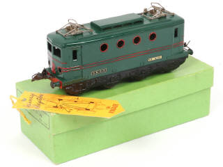 Lot 40 - HORNBY 'O' (FRANCE) (1)