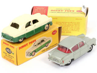 Lot 260 - DINKY TOYS (GB) (2)