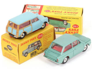 Lot 262 - DINKY TOYS (GB) (2)