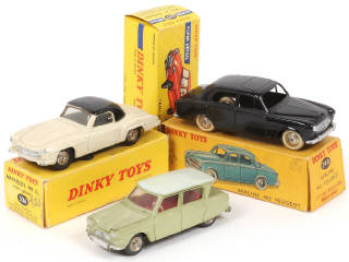 Lot 317 - DINKY TOYS (FRANCE) (3)