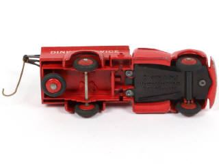 Lot 285 - DINKY TOYS (FRANCE) (1)