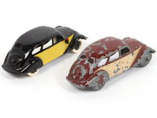 Lot 284 - DINKY TOYS (FRANCE) (2)