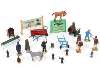 Lot 245 - DINKY TOYS (GB) (23)