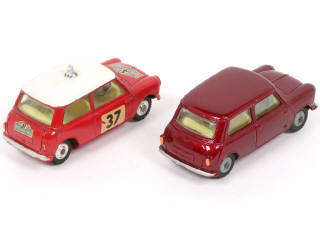 Lot 190 - CORGI TOYS (GB) (2)