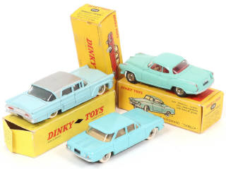 Lot 315 - DINKY TOYS (FRANCE) (3)