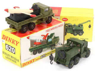 Lot 267 - DINKY TOYS (GB) (2)