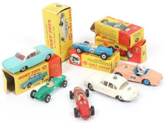 Lot 277 - DINKY TOYS (GB) (6)