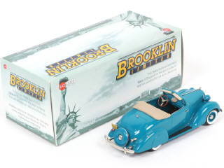 Lot 185 - BROOKLIN MODELS (GB) (1)