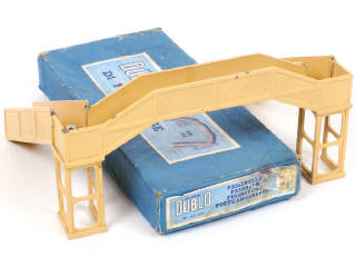 Lot 244 - HORNBY (GB) (1)