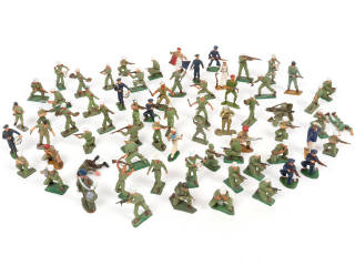 Lot 11 - DIVERS (69)