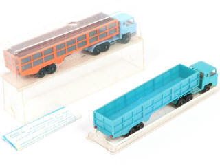 Lot 203 - MAJORETTE (FRANCE) (2)