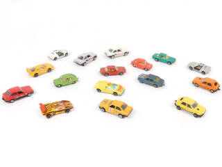 Lot 247 - MAJORETTE (FRANCE) (16)