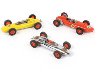 Lot 215 - MAJORETTE (FRANCE) (3)