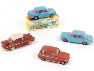 Lot 324 - DINKY TOYS (FRANCE) (4)