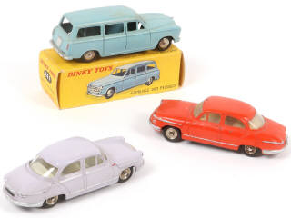 Lot 315 - DINKY TOYS (FRANCE) (3)