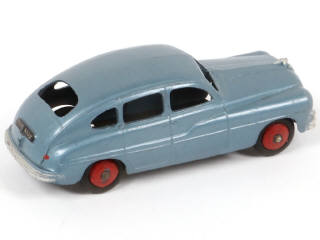 Lot 302 - DINKY TOYS (FRANCE) (1)