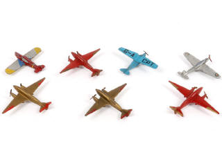 Lot 331 - DINKY TOYS (GB) (7)