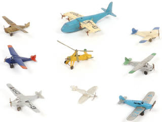 Lot 333 - DINKY TOYS (GB) (9)