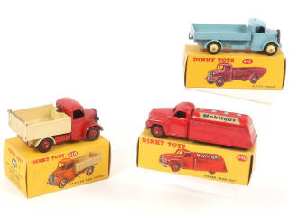Lot 350 - DINKY TOYS (GB) (3)