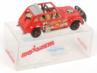 Lot 195 - MAJORETTE (FRANCE) (1)