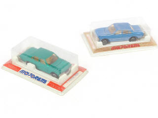 Lot 210 - MAJORETTE (FRANCE) (2)