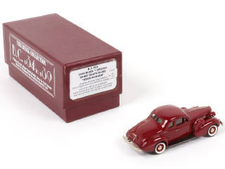 Lot 82 - BROOKLIN MODELS (GB) (1)