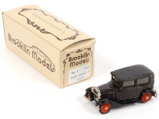 Lot 77 - BROOKLIN MODELS (GB) (1)