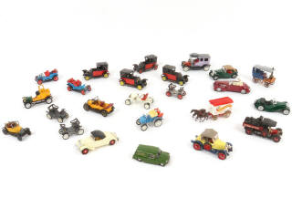 Lot 38 - DIVERS (24)