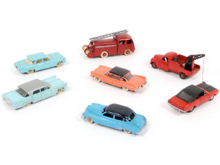 Lot 311 - DINKY TOYS (FRANCE) (7)