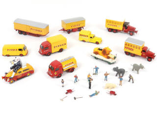 Lot 24 - DIVERS (10)