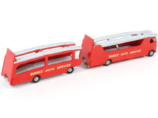 Lot 327 - DINKY TOYS (GB) (1)