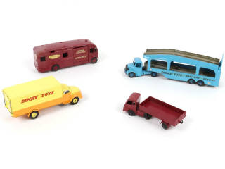 Lot 329 - DINKY TOYS (GB) (4)