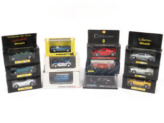 Lot 26 - DIVERS (12)