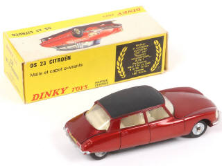 Lot 296 - DINKY TOYS (FRANCE) (1)