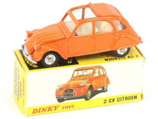 Lot 283 - DINKY TOYS (FRANCE) (1)