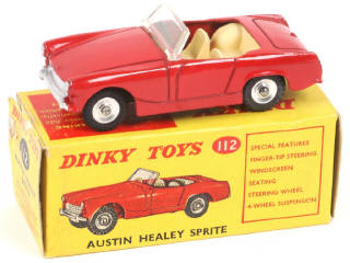 Lot 317 - DINKY TOYS (GB) (1)