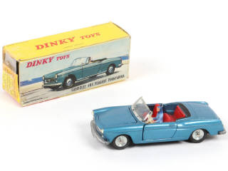 Lot 295 - DINKY TOYS (FRANCE) (1)