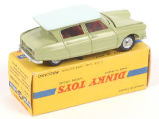 Lot 303 - DINKY TOYS (FRANCE) (1)