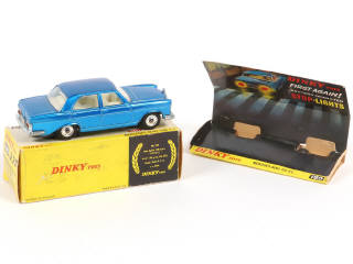 Lot 323 - DINKY TOYS (GB) (1)