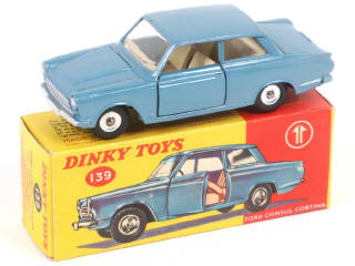 Lot 320 - DINKY TOYS (GB) (1)
