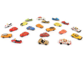 Lot 208 - MAJORETTE (FRANCE) (21)