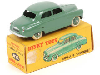 Lot 253 - DINKY TOYS (FRANCE) (1)