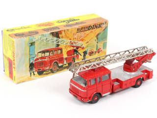 Lot 265 - DINKY TOYS (FRANCE) (1)