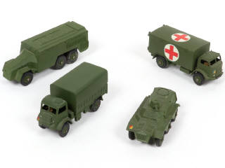 Lot 226 - DINKY TOYS (GB) (4)