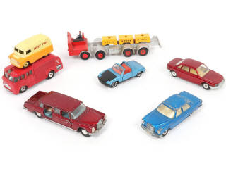 Lot 229 - DINKY TOYS (GB) (7)