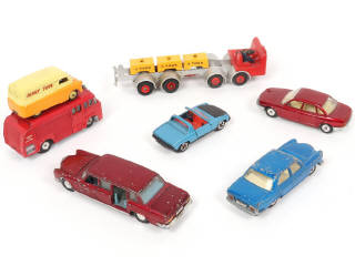 Lot 229 - DINKY TOYS (GB) (7)