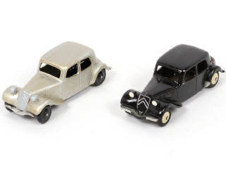 Lot 266 - DINKY TOYS (FRANCE) (2)